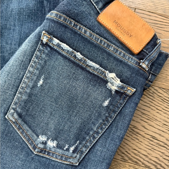 Moussy Vintage Distressed Skinny Jeans - Picture 8 of 13